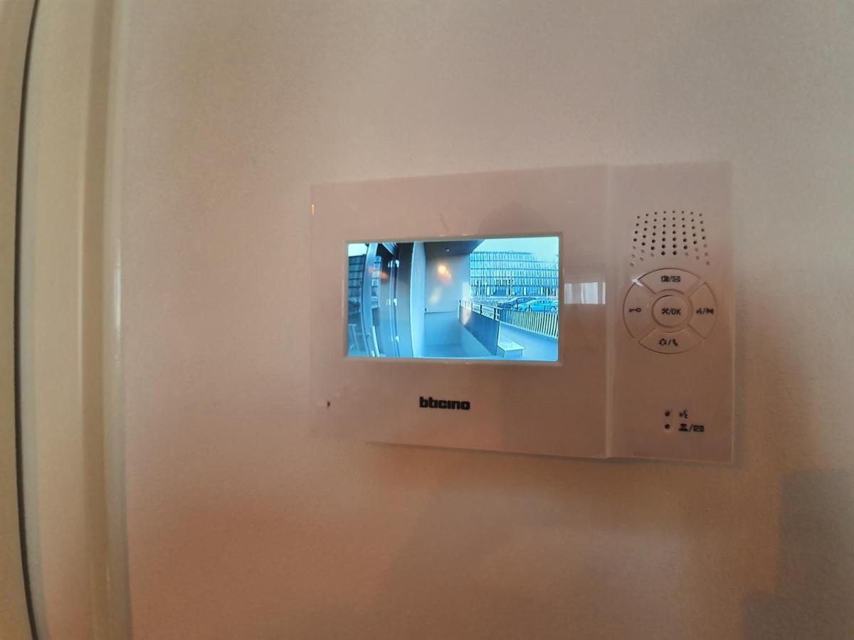 Executive Apartment Avantgarden Coresi ブラショフ エクステリア 写真